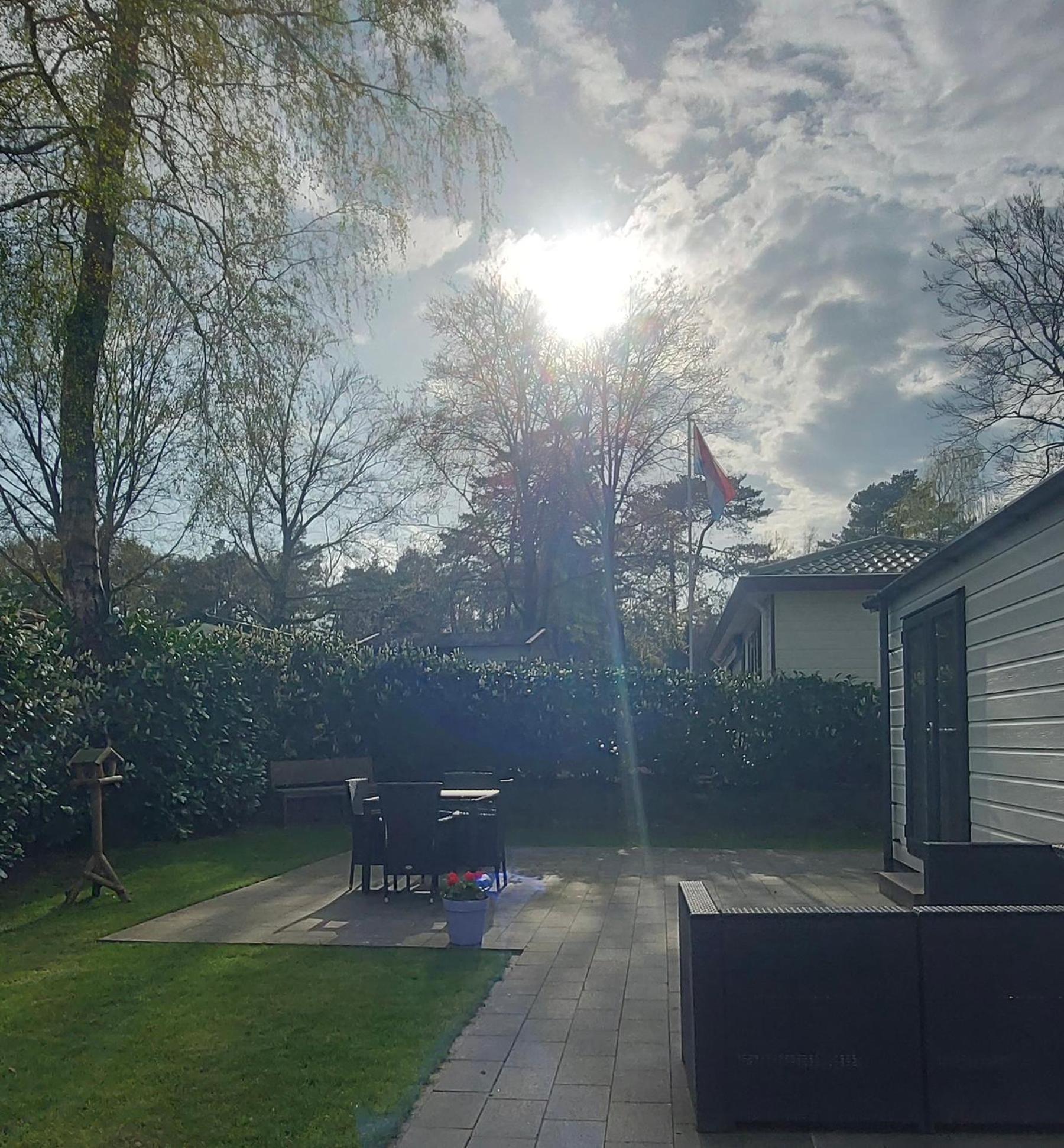 Chalet Wanama. Gelegen Op Het Vakantiepark Het Lierderholt Op De Veluwe. Villa Беекберген Екстериор снимка